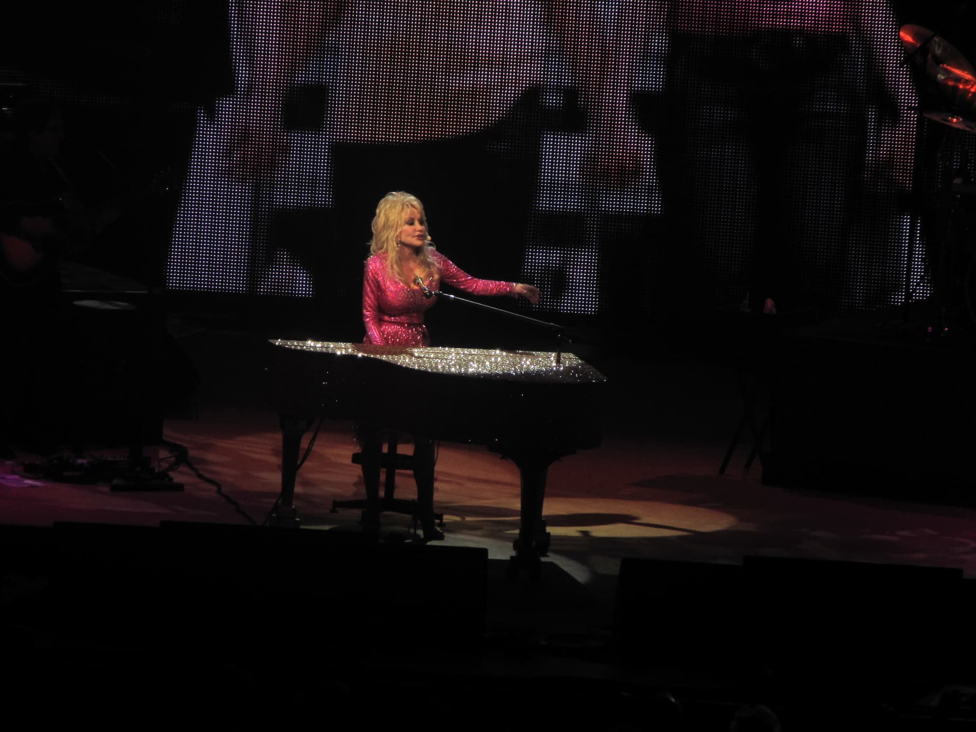 Dolly Headlines 500th Annual Festival
